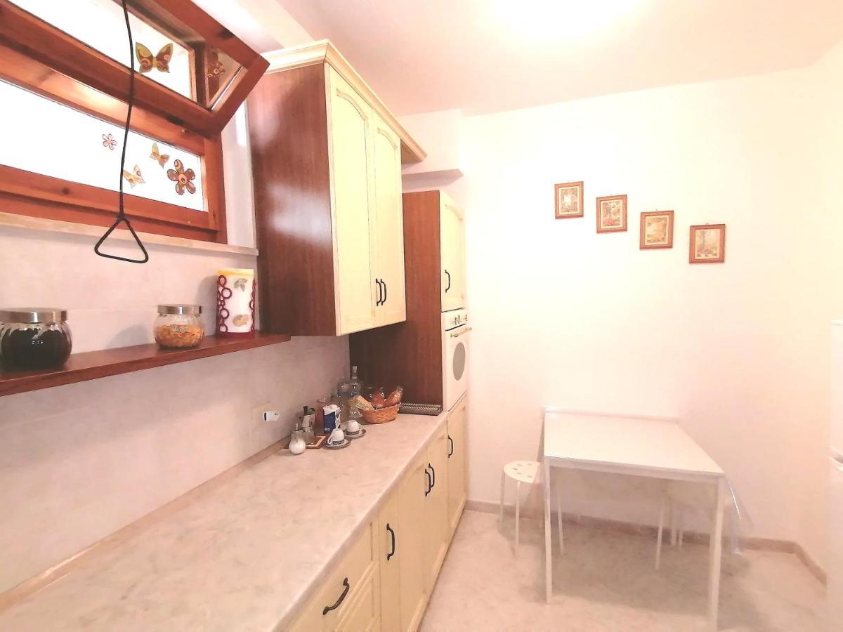 Marine Kiss Apartment Civitavecchia Exterior photo